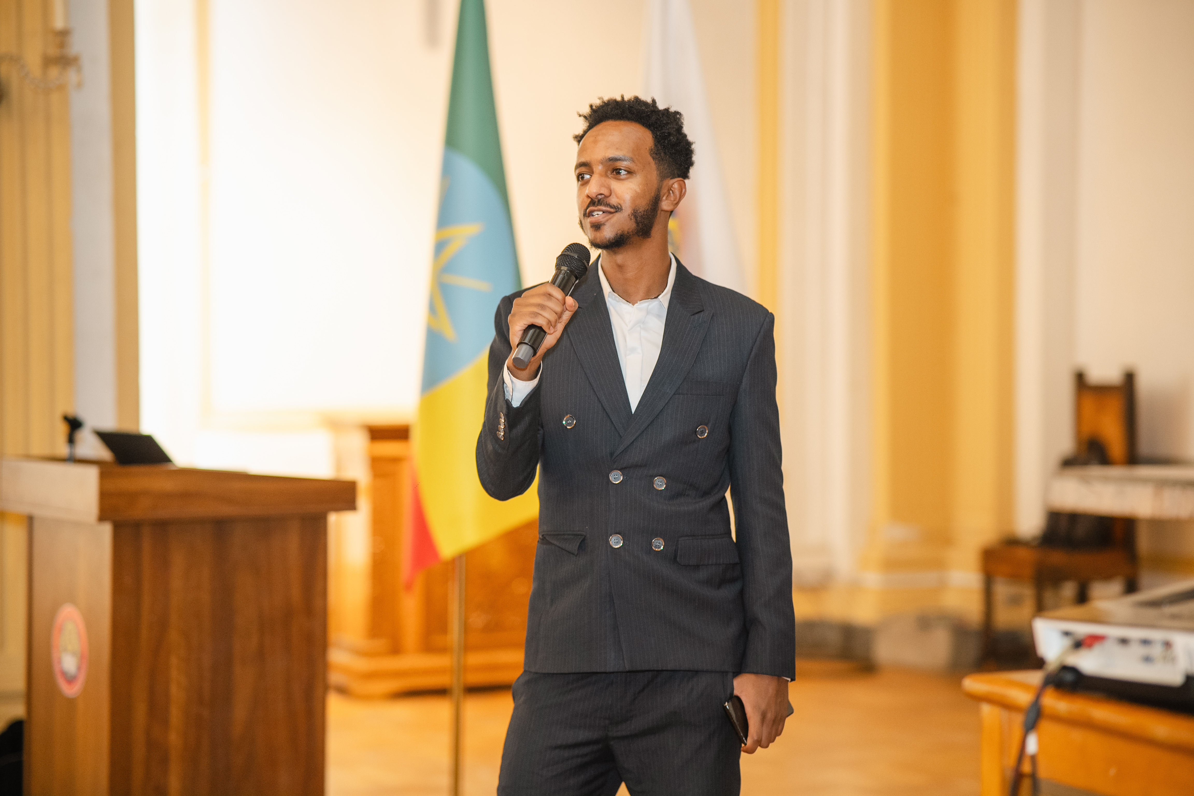 Mohammedamin Abdullah speaking at an event